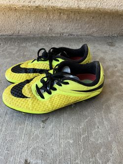 Boys Soccer Cleats Size 1Y