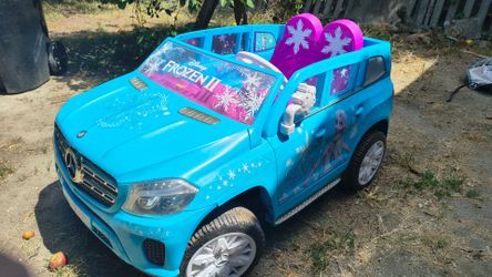 Disney Frozen Mercedes GLS-320 12-Volt Battery Powered Ride-On