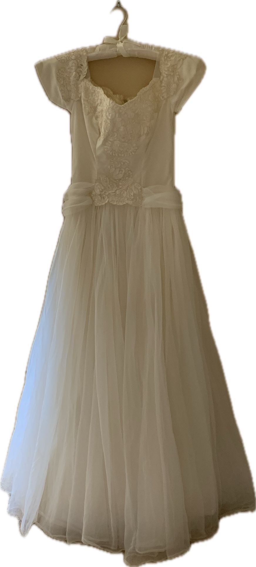 Beautiful Vintage Wedding Dress