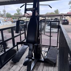 WEIGHT BENCH 