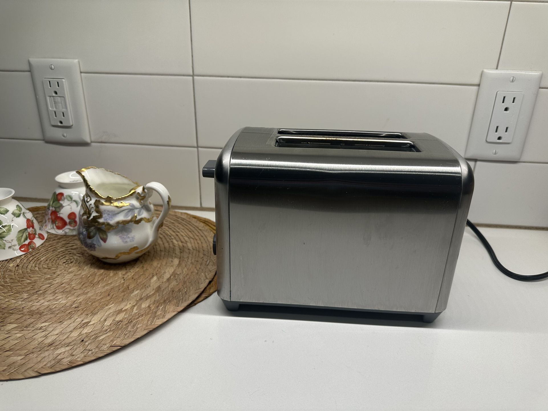 Moving In 2 Weeks Need To Sell- Silver Toaster For Kitchen M