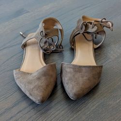 Charlotte Russe Women's Flats with Ankle Tie, Green, Size 6