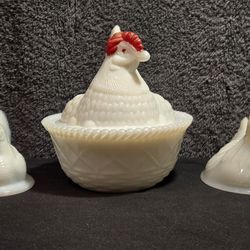 Vintage Milk Glass "Hen on Nest" Covered Dishes (Smaller 2 missing bottoms)