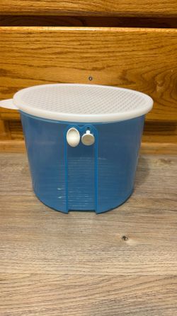 Tupperware Vintage Fridge Smart Lettuce Keeper