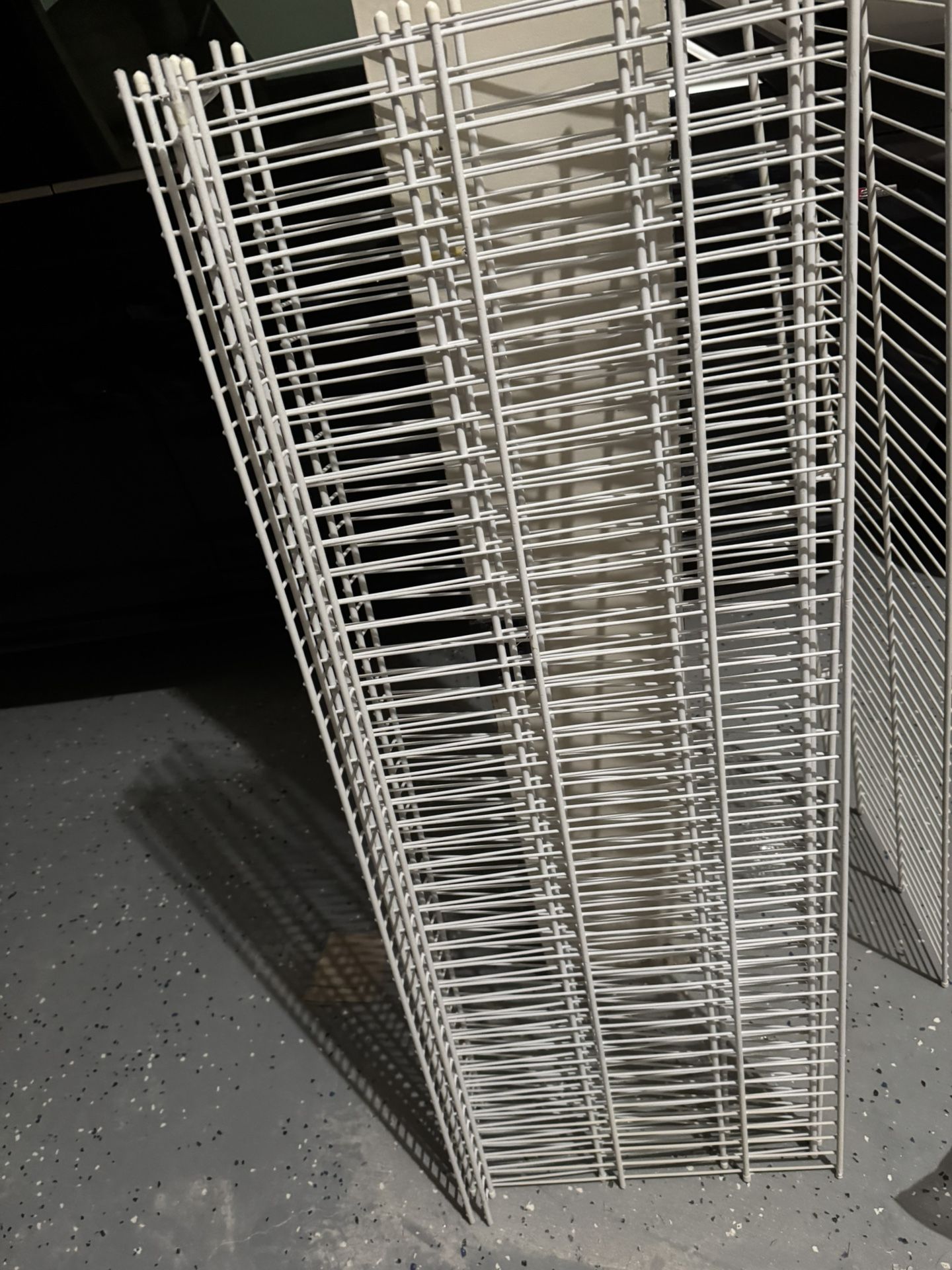 Metal Shelves On Sale With Negotiable Prices