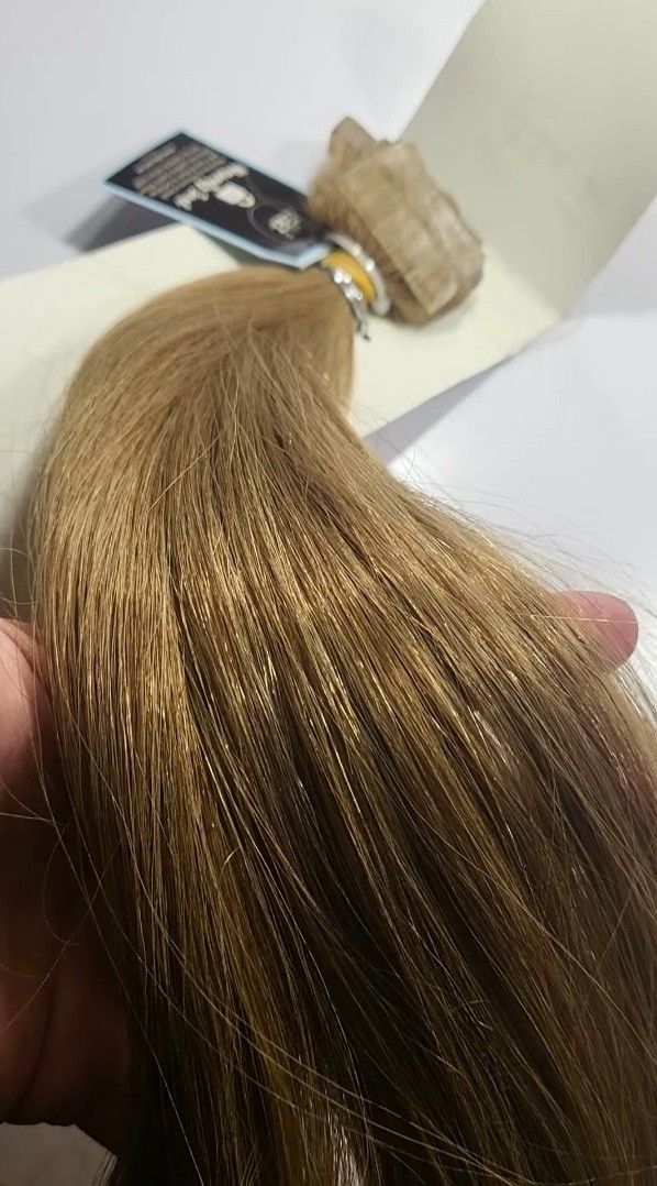 NEW. Zala 26 In. 100% Real Remy Hair! 20 Pieces. Can Be Dyed, Cut, Washed, & Heat Styled! Gorgeous!