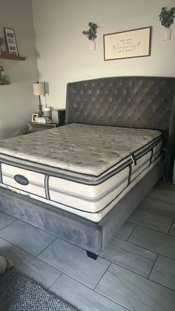 Bedroom furniture & mattress