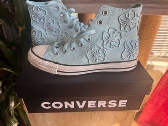 Converse size 9 women