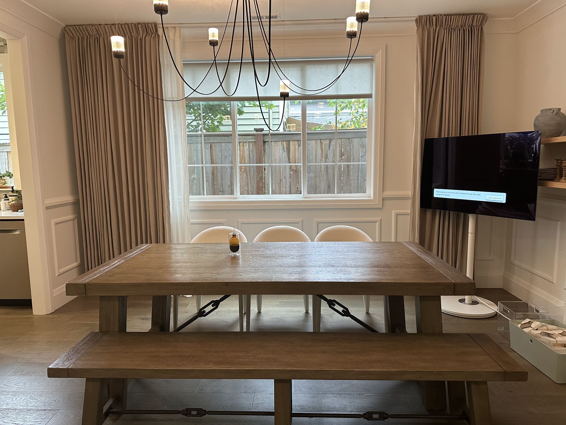 Pottery Barn bench weight Extendable dining Table + Dining Bench