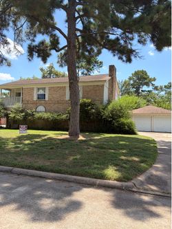 4 bedroom house for rent  2 car garage