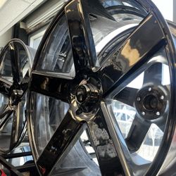 26” Dub Wheels Chrome