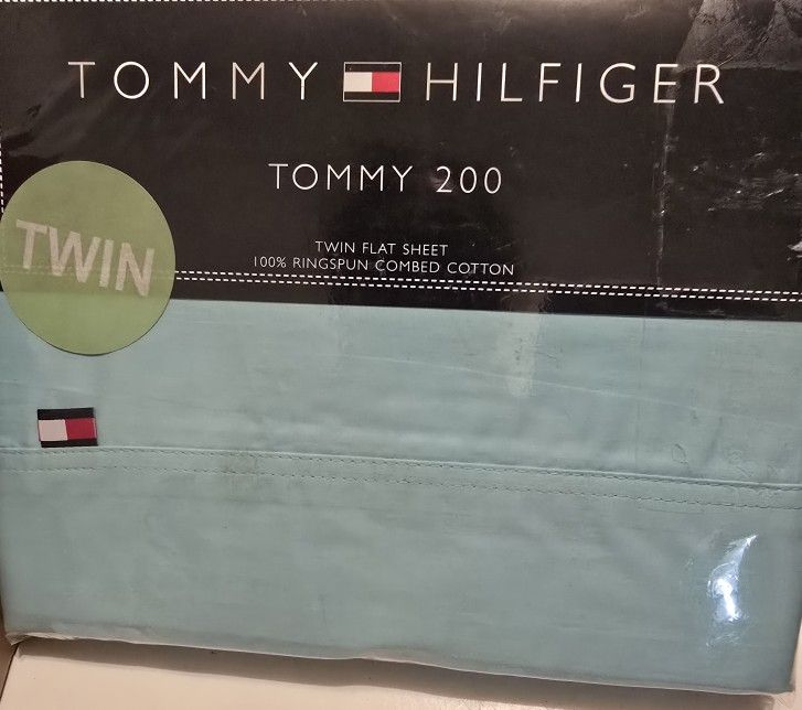 Tommy Hilfiger twin size flat sheet