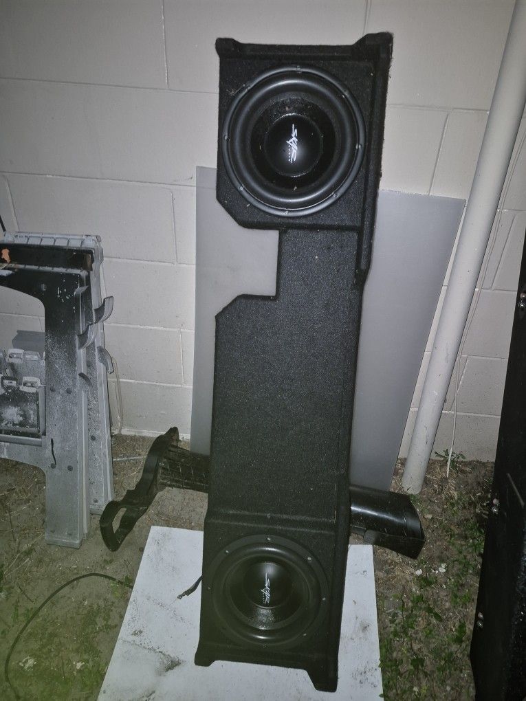 Skar Audio VD-10 Shallow Mount Subs And Underseat Box