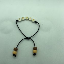 Trumps slip knot bracelet