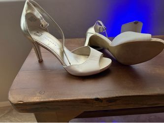 Anne Klein heels