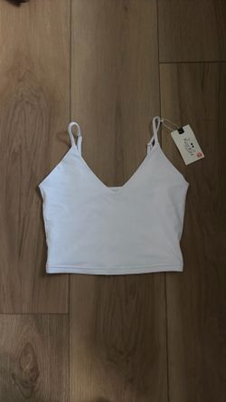 Women’s white top