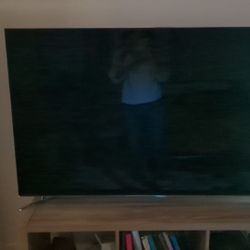 60 Inch Samsung Smart TV 