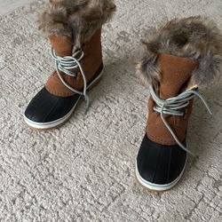 Snow / Winter Boots - Never Used