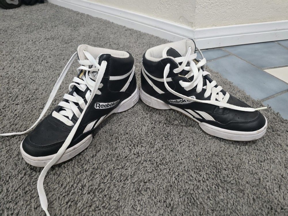 Reebok High Tops - Size 4