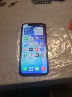 Iphone 11 fully connected with service