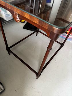 Side table 22 square