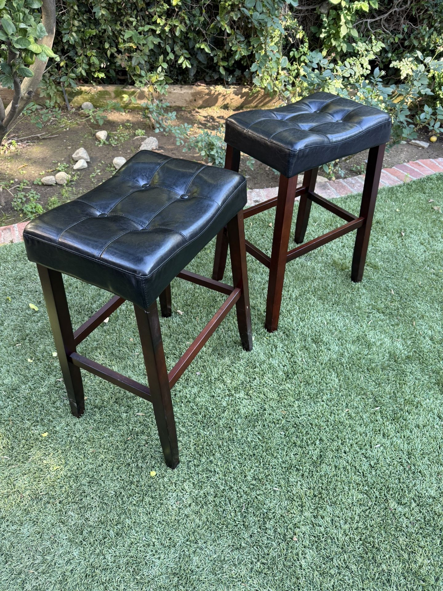 Leather Wood Bar Stools 