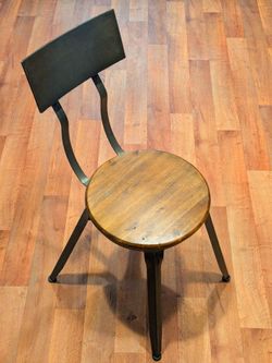 Industrial Wood Metal Stool Shop Chair 18" Rustic Accent Seating