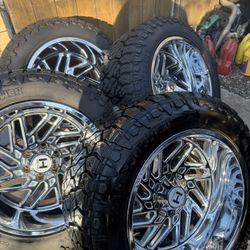 Hostile 6 Lug wheels (4)