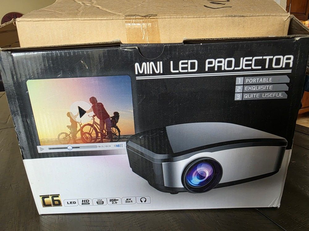 Mini Led projector