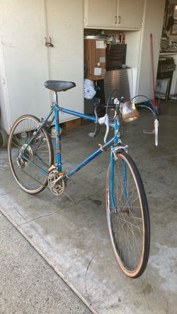 Vintage Bike  MUNDO CYCLES vintage bike in