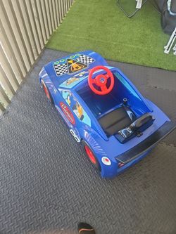 Kids sonic electric car