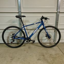 New and Tuned 700c Fitness Bike w Disc Brakes