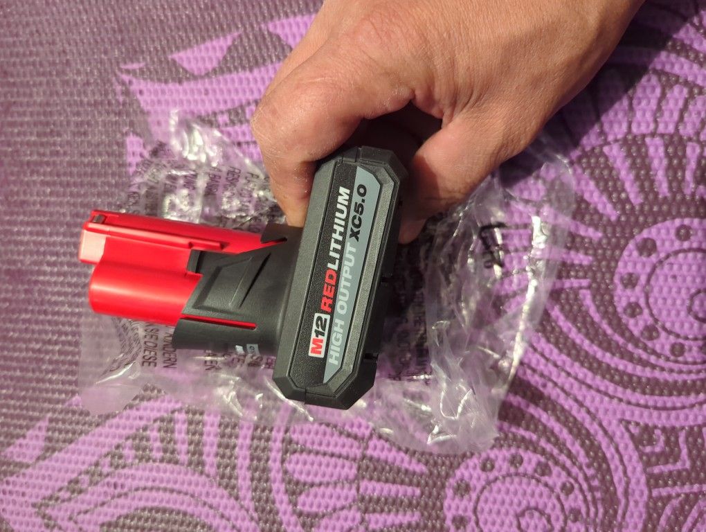Milwaukee M12 High Output Battery 5.0 Firm Price