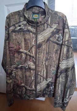 Cabela's hunting jacket