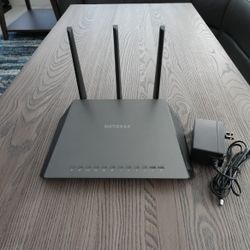 Netgear Nighthawk R7000 AC1900 WiFi Router