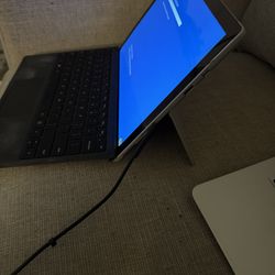 Microsoft Surface Pro Model 1796 256GB SILVER TABLET/LAPTOP Convertible 