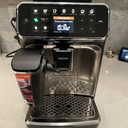 Philips 4300 Fully Automatic Espresso Machine with LatteGo