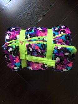 $10 Girls sleeping bag /pick up Pingree grove