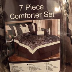 7 Piece Comforter Set