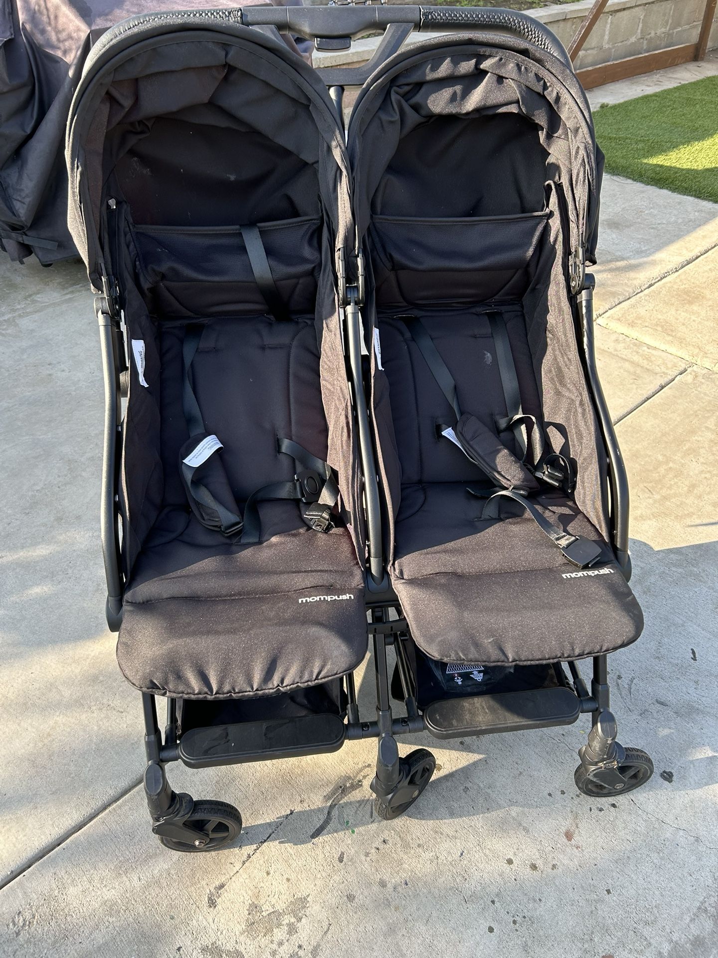 Mom Push Double Stroller