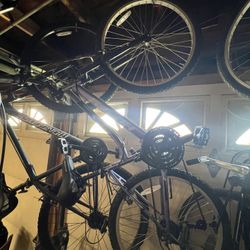 Huffy Rock Creek 24” Mountain Bike 