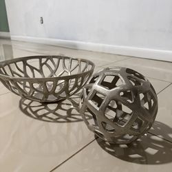 Modern Silver Decorative Bowl & Orb Set – Home Decor