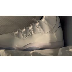 Legend Blue Jordan 11