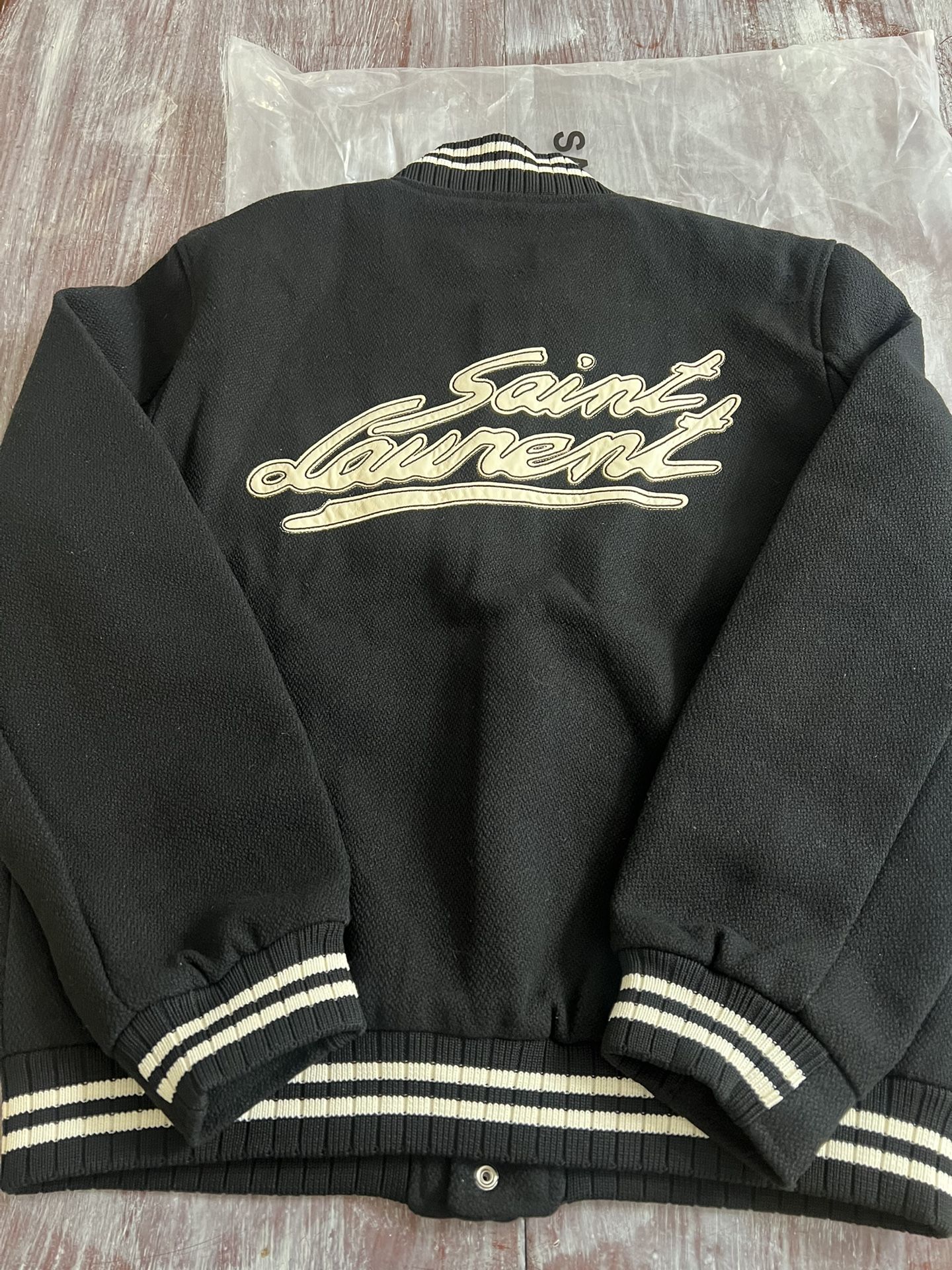 Saint Lawrent Sz Large Brand New 