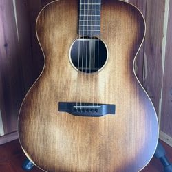 Martin 000-16 Adirondack & Rosewood
