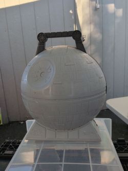 2014 Hot Wheels "Death Star" from Star Wars Carrying Case.
