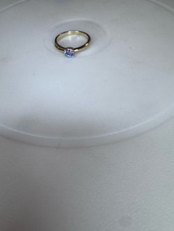 Gold ring 14k purple stone