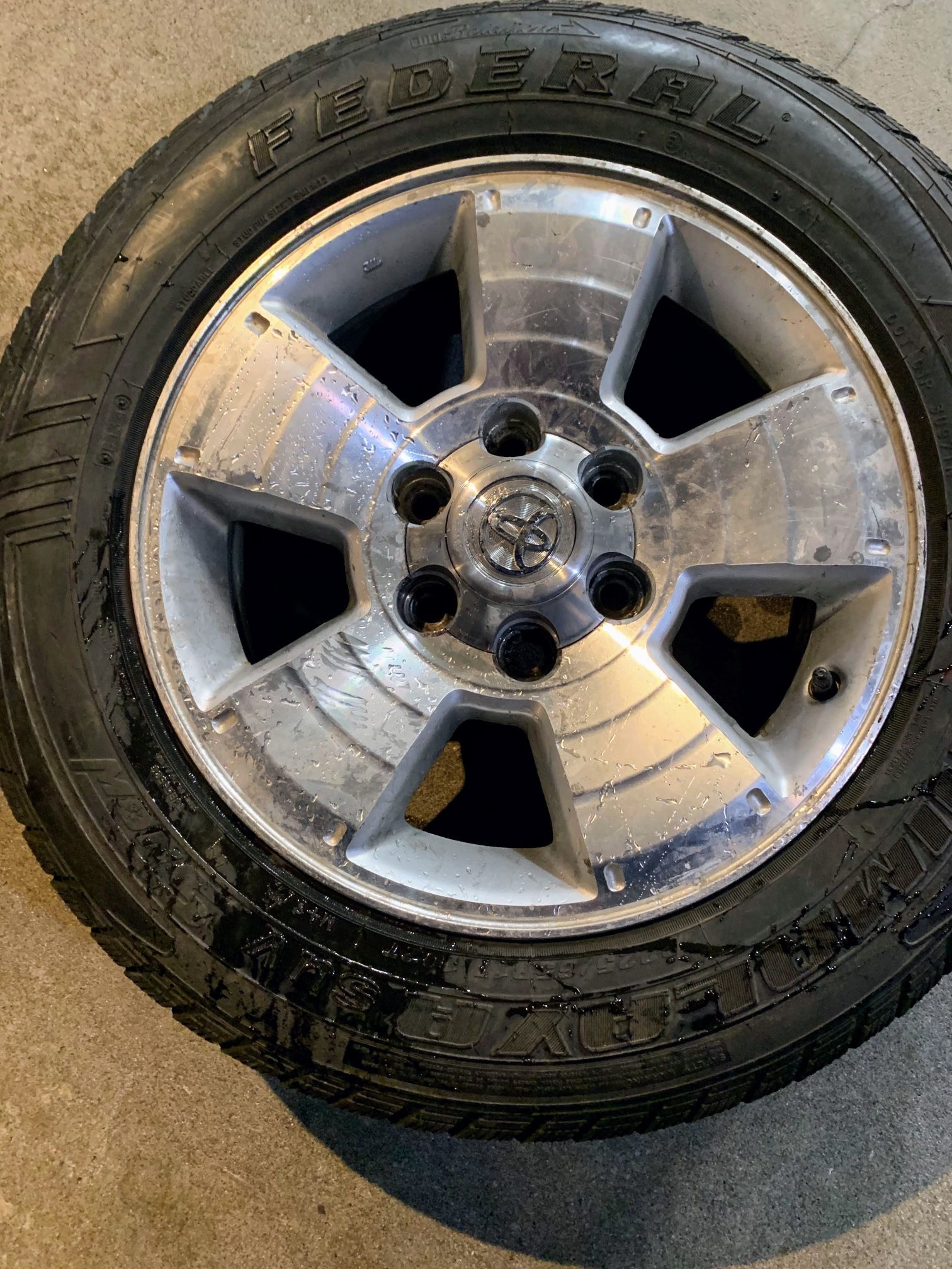 Toyota 17” Rims w/ Snow Tires for Sale in East Wenatchee, WA OfferUp