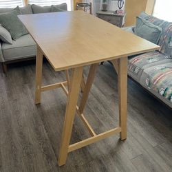 Stand Up Work Table Excellent