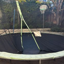 16 Foot Trampoline With Basketball Hoop And Slide